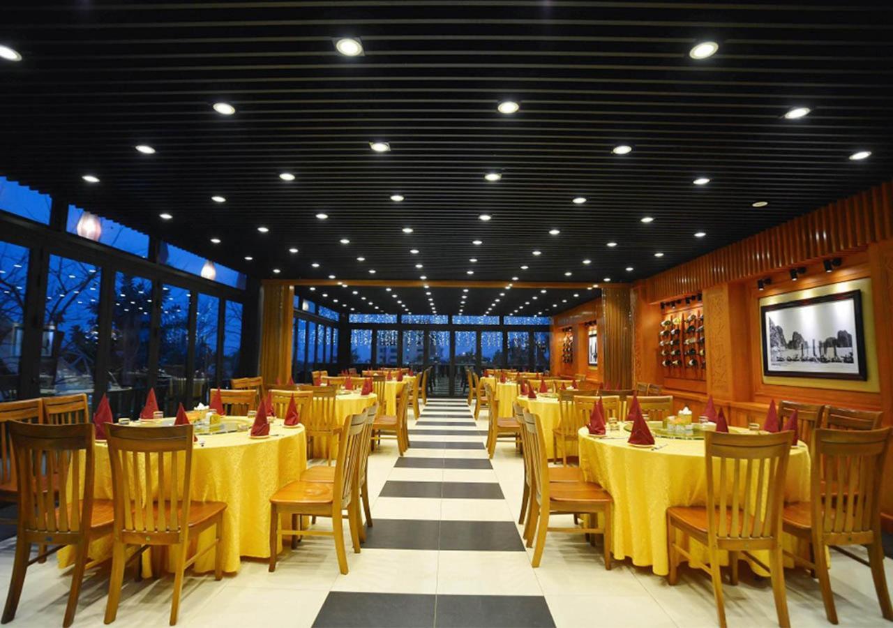 โรงแรมฮาลอง พาเลส ภายนอก รูปภาพ